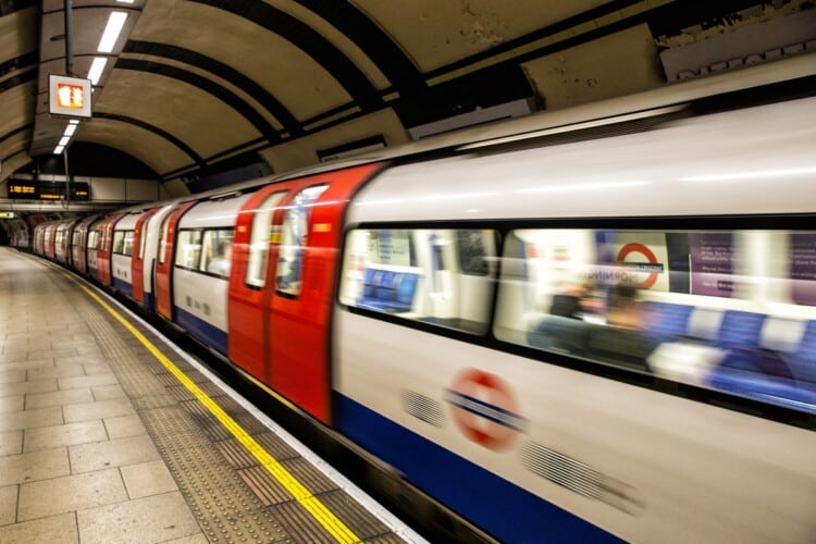 London Underground - Fulham Road Dental