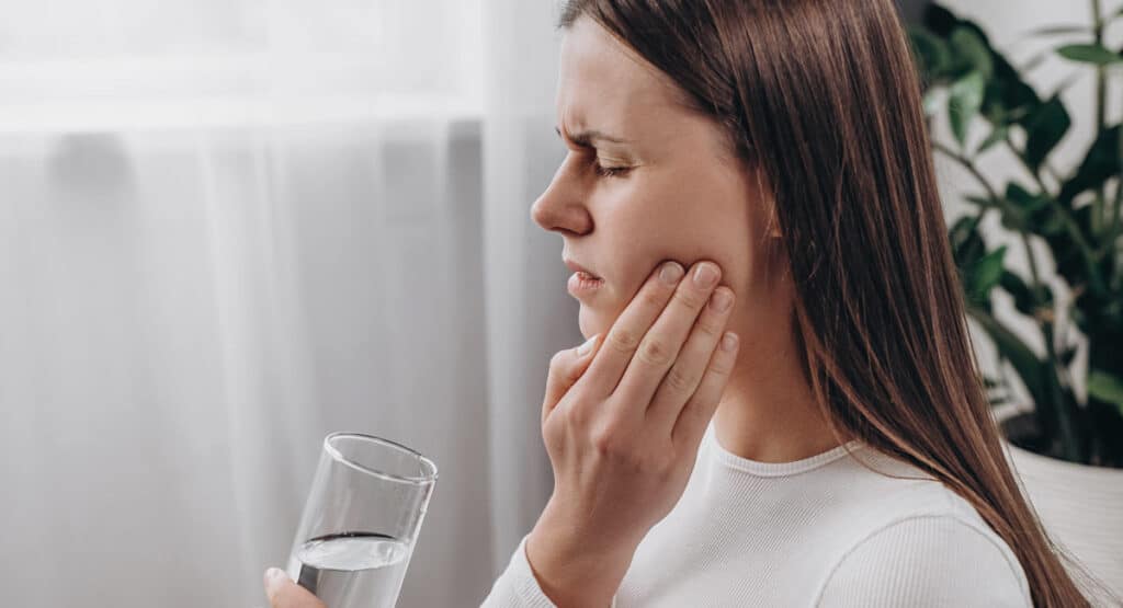 When to see a dentist to get rid of toothache for good