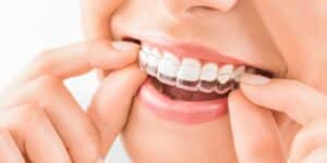 does invisalign hurt